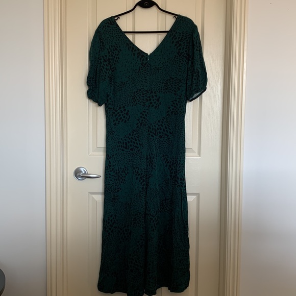 Joe Fresh dress - Picture 2 of 4